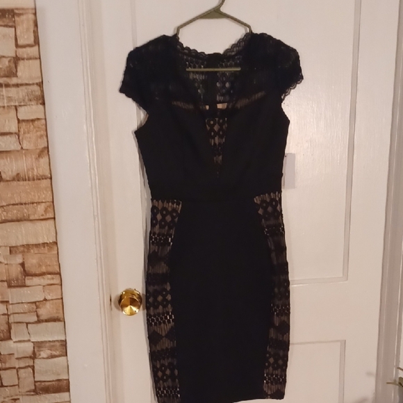 Enfocus Studio Dresses & Skirts - Enfocus Studio Black Lace Dress Women's Size 4